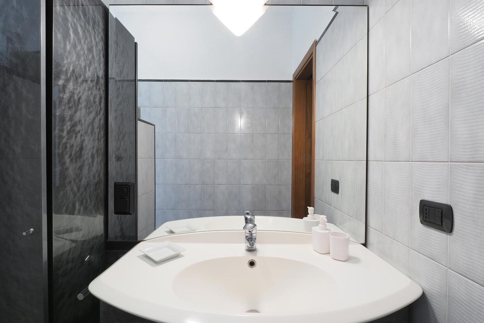 Appartement Primopiano - Palmaria B à Milan Extérieur photo